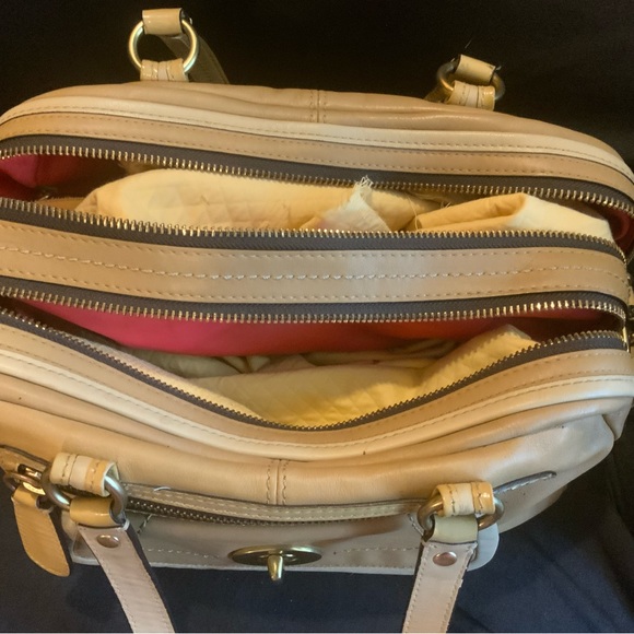 COACH Bonnie Satchel - Picture 6 of 6